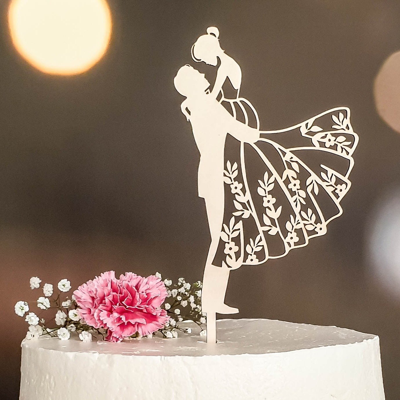 Cake Topper Brautpaar - Tortenfigur Brautpaar für Hochzeitstorte - Suzu Papers