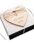 DIY Mini Fotoalbum - Karte Ich liebe dich mit Herz - Valentinstag ich liebe dich - Suzu Papers