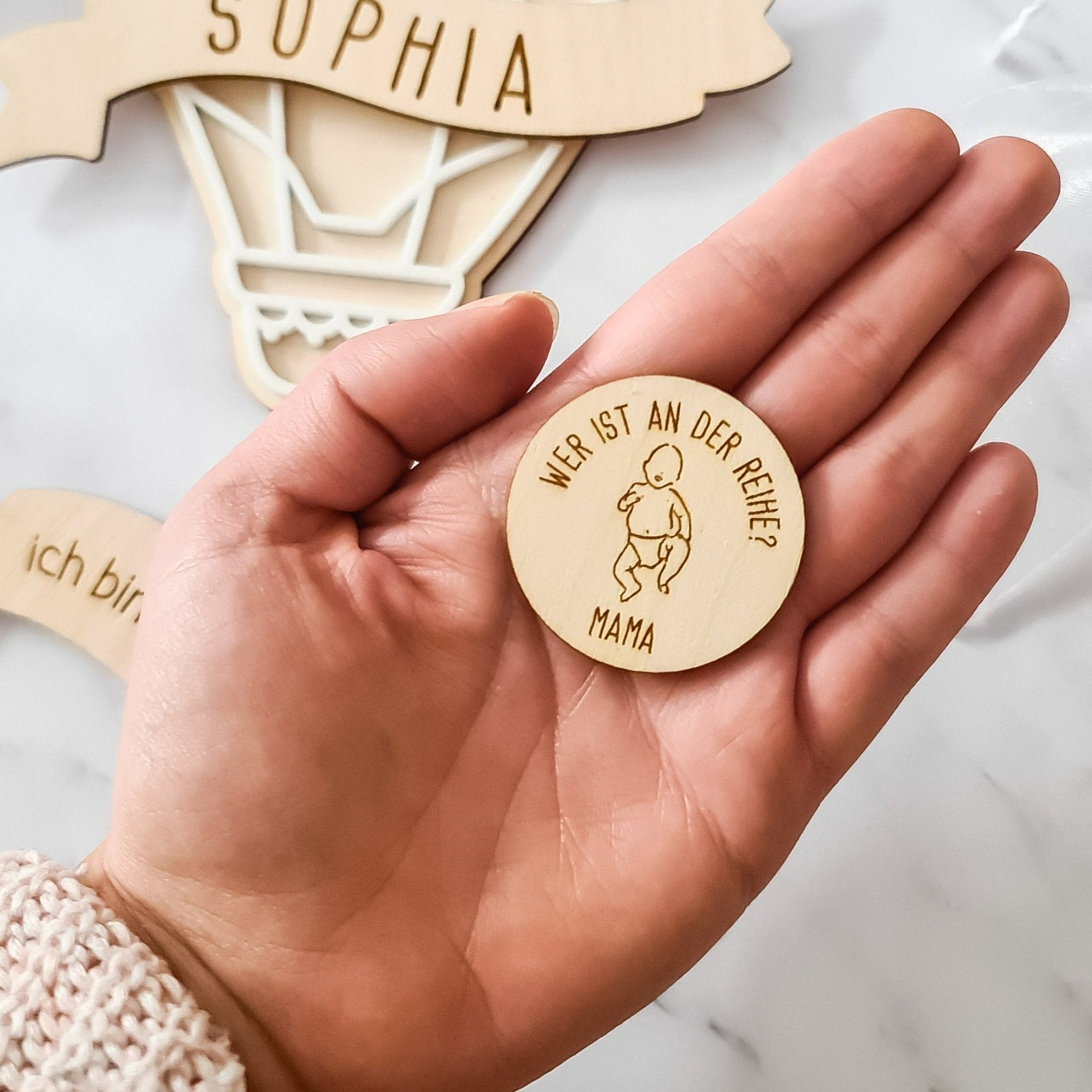 Entscheidungsmünze Mama Papa - Lustiges Geschenk zur Geburt für die Eltern - Suzu Papers