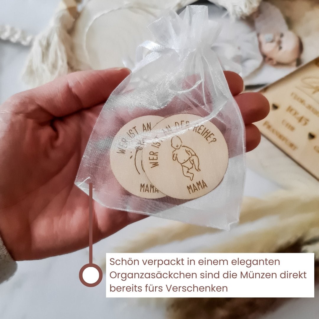 Entscheidungsmünze Mama Papa - Lustiges Geschenk zur Geburt für die Eltern - Suzu Papers