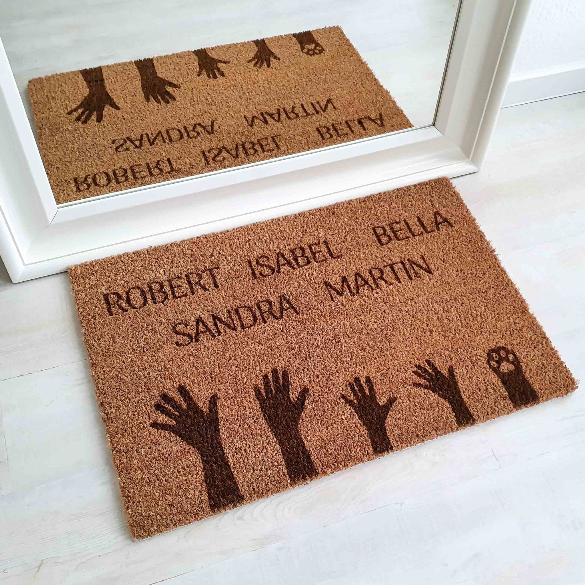 Fußmatte mit Namen und Pfoten - Suzu Papers