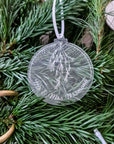 Weihnachtskugel mit Namen - Weihnachtsgeschenk für Freundin - Suzu Papers