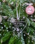 Erstes Weihnachten als Ehepaar Weihnachtskugel - Suzu Papers