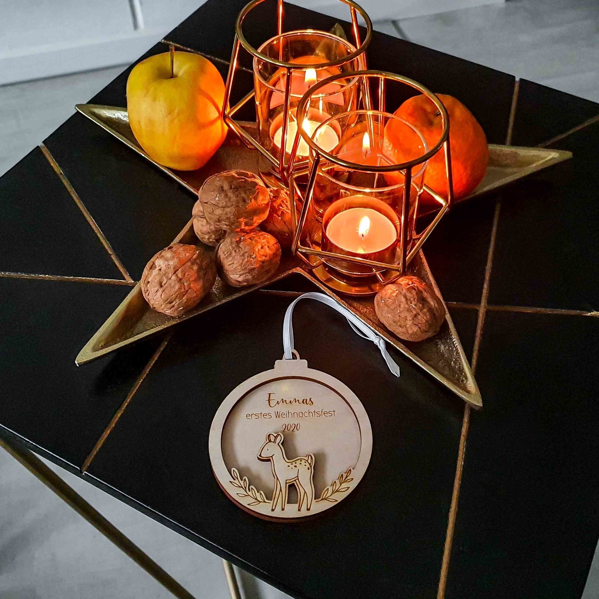 Mein erstes Weihnachten Kugel - Weihnachtsanhänger mit Reh-Motiv - Suzu Papers
