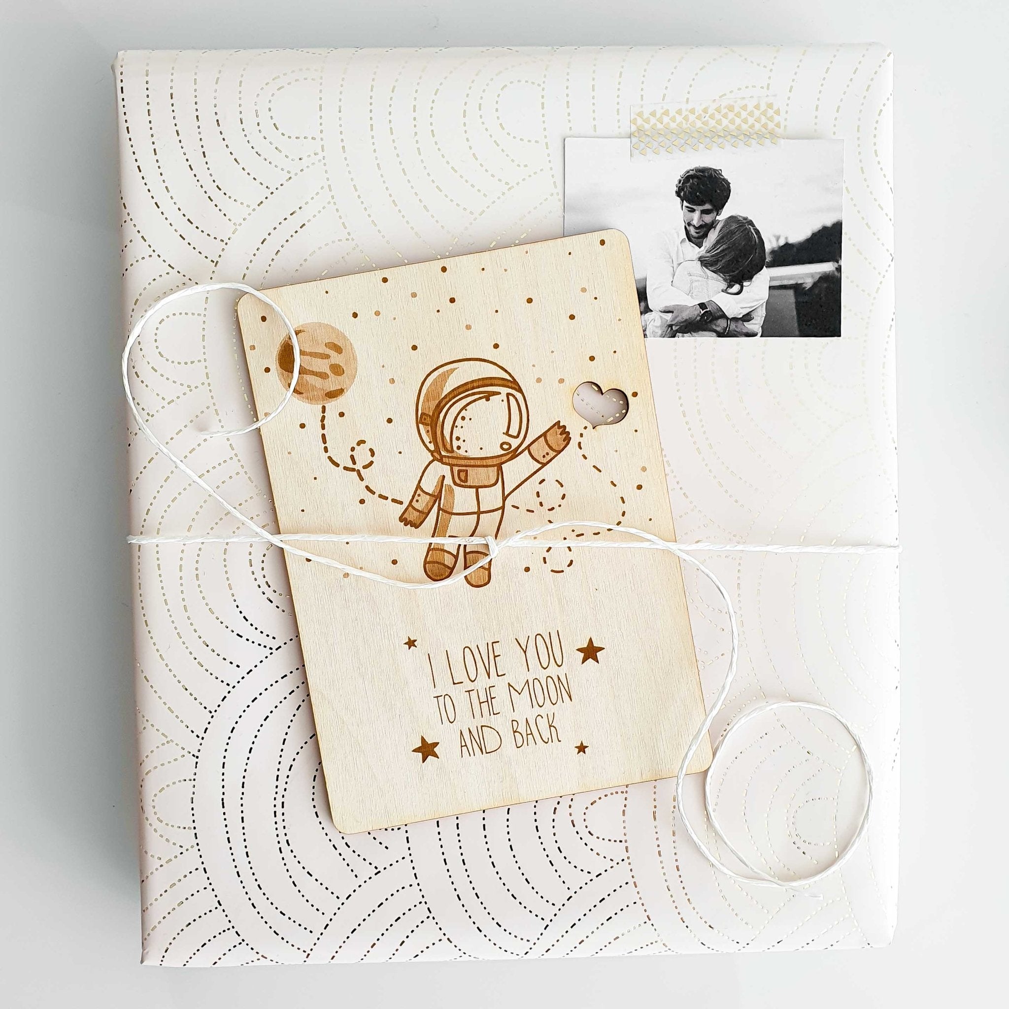 I love you to the moon and back - Geburtstag und Valentinstag Karte - Suzu Papers