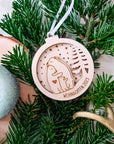 Weihnachtsgeschenk Schwangere – Besondere Weihnachtskugeln aus Holz - Suzu Papers